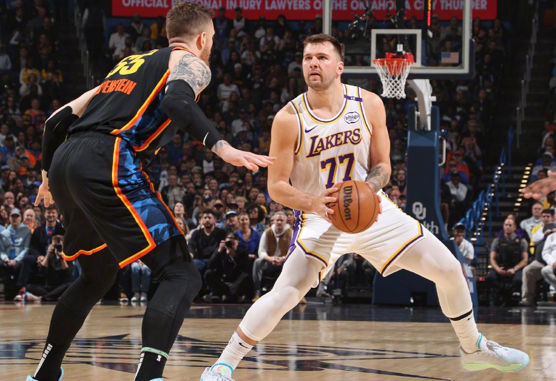 今夜体能课后，俄克拉荷马雷霆造点机会备战NBA常规赛，气氛紧张，更衣室氛围转暖的简单介绍-九游体育下载