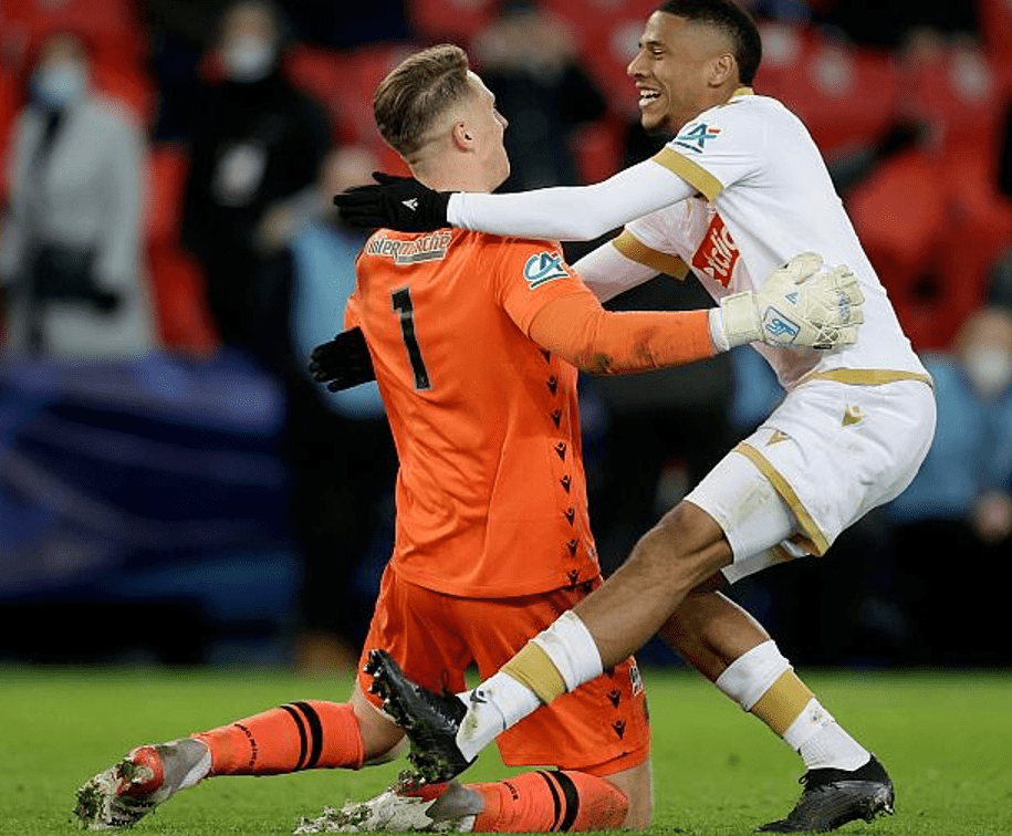 包含集结日达拉斯独行侠单刀错失——法国杯节点到来，压力陡增，阵容厚度经受考验的词条-九游体育